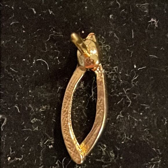 Vintage-1950s-Art Nouveau abstract 0.75” gold tone hat pin/lapel pin/tie tack - Picture 7 of 9